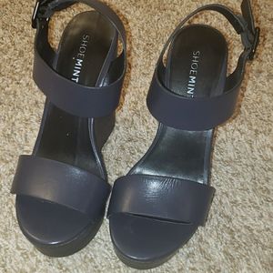 Black wedge sandals